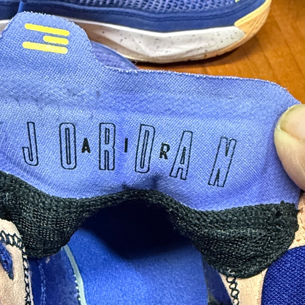 Jordan Women's Athletic High-Top Sneakers in Royal Blue and White - Picture 4 of 9